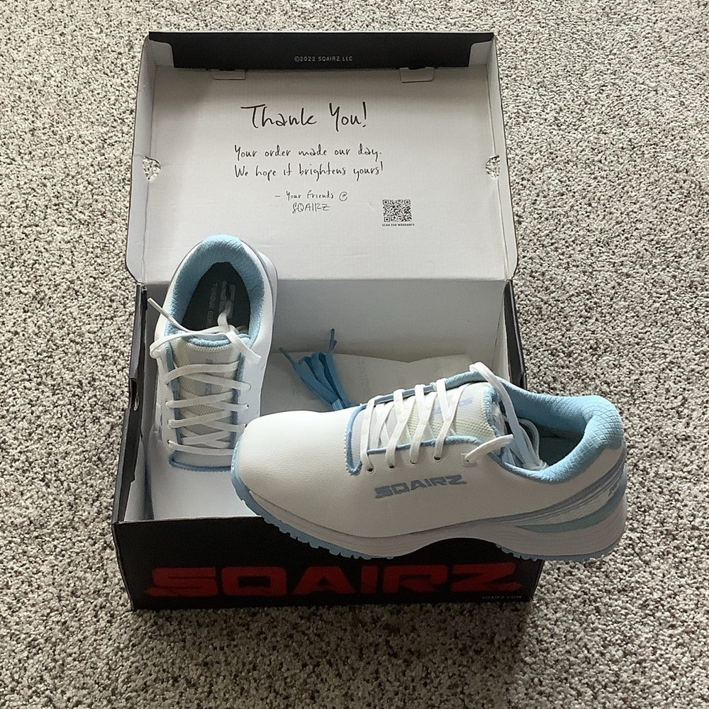 NIB SQAIRZ Women's Golf Shoes - White and Light Blue